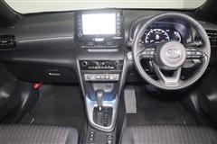 ヤリスクロス HEV Z