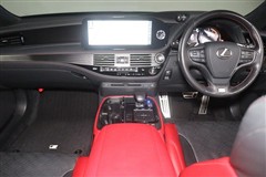 LS500 Fスポーツ