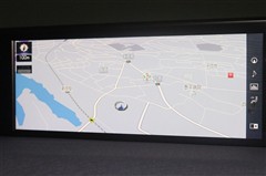 UX250h アーバンエレガンス