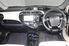 アクア クロスオーバー