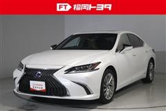 ES300h バージョンL