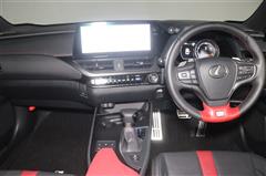 UX250h F エクスプローラー