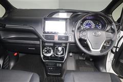 エスクァイア HEV GI