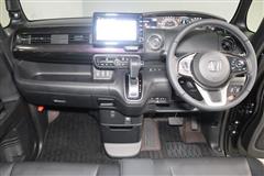 N-BOX カスタムG LターボH/S