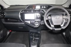 アクア S スタイルブラック