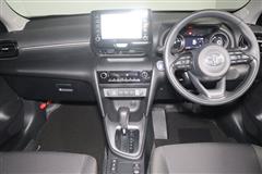 ヤリスクロス HEV G