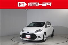 トヨタ　アクア Z