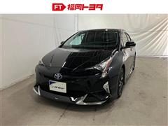 トヨタ プリウス A