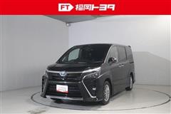 トヨタ ヴォクシー HEV ZS キラメキ3
