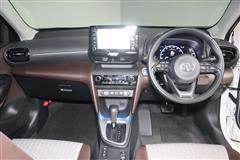 ヤリスクロス HEV Z