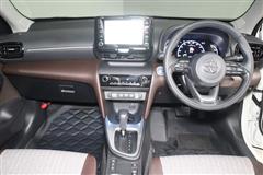 ヤリスクロス HEV Z