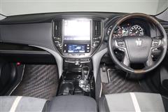 クラウンアスリート S-TJフロンティア