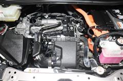 エスクァイア HEV XI