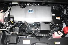 プリウスPHV AユーティリティPLU