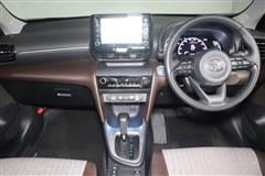 ヤリスクロス HEV Z