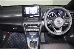 ヤリスクロス HEV Z