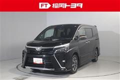トヨタ ヴォクシー ZS キラメキ3