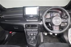 GRヤリス RZ ハイパフォーマンス