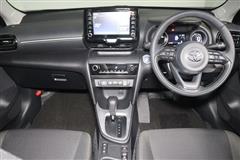 ヤリスクロス HEV G