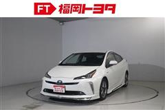 トヨタ　プリウス S ツーリングセレクション