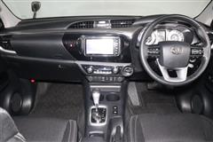 ハイラックス Z