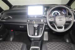 ヴォクシー HEV S-Z