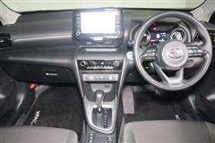 ヤリスクロス HEV G