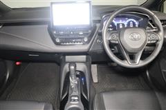 カローラツーリングHEV WxB