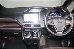 エスクァイア HEV GIプレミアム