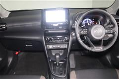 ヤリスクロス HEV Z