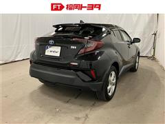C-HR HEV SLEDパッケージ
