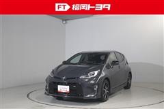 アクア GRスポーツ