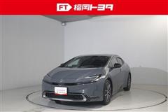 トヨタ　プリウス Z