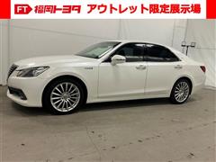 クラウンHEV ロイヤルサルーン