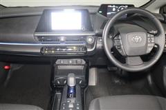 プリウス PHEV G