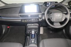 プリウス PHEV G