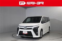 トヨタ ヴォクシー HEV ZS キラメキ3
