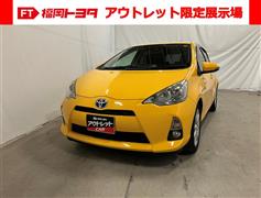 トヨタ アクア G