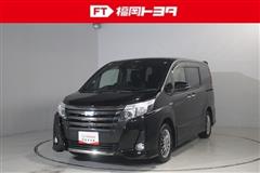 トヨタ ノア HEV SI WxB
