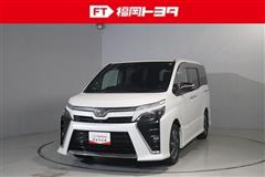 トヨタ ヴォクシー ZS キラメキ3