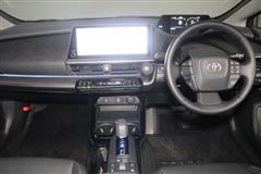 プリウス PHEV Z