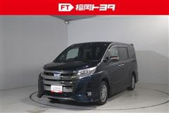 トヨタ ノア HEV SI WxB 3