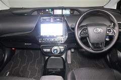 プリウス PHEV S セーフティ