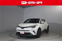 トヨタ　C-HR HEV Gモードネロ