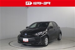 トヨタ ヤリス HEV X