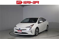 トヨタ プリウス A ツーリングセレクション