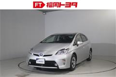 トヨタ プリウス S