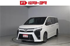 トヨタ ヴォクシー ZS キラメキ3