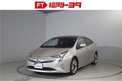 トヨタ プリウス A ツーリングセレクション