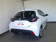 ヤリス ハイブリッド G